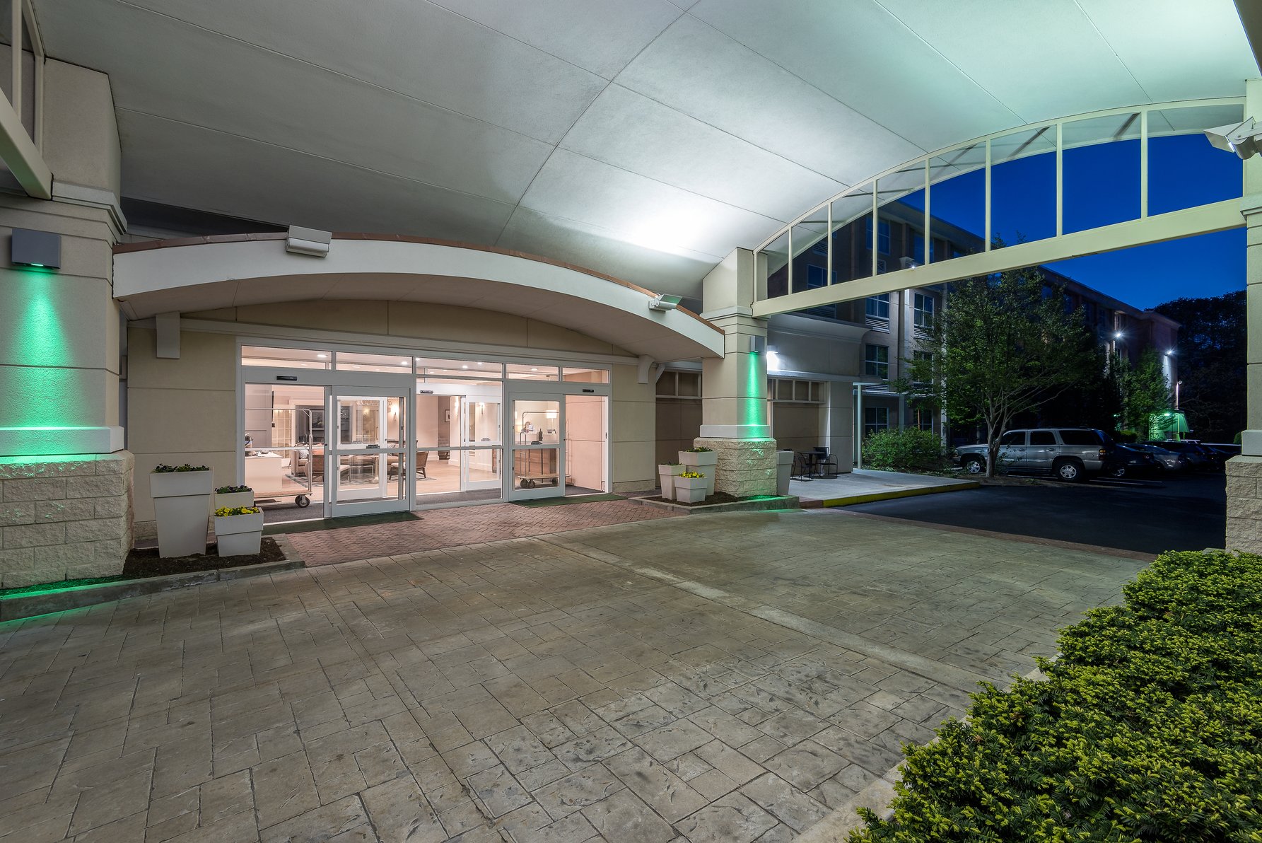 We invite you to come on in at the Holiday Inn South Kingstown