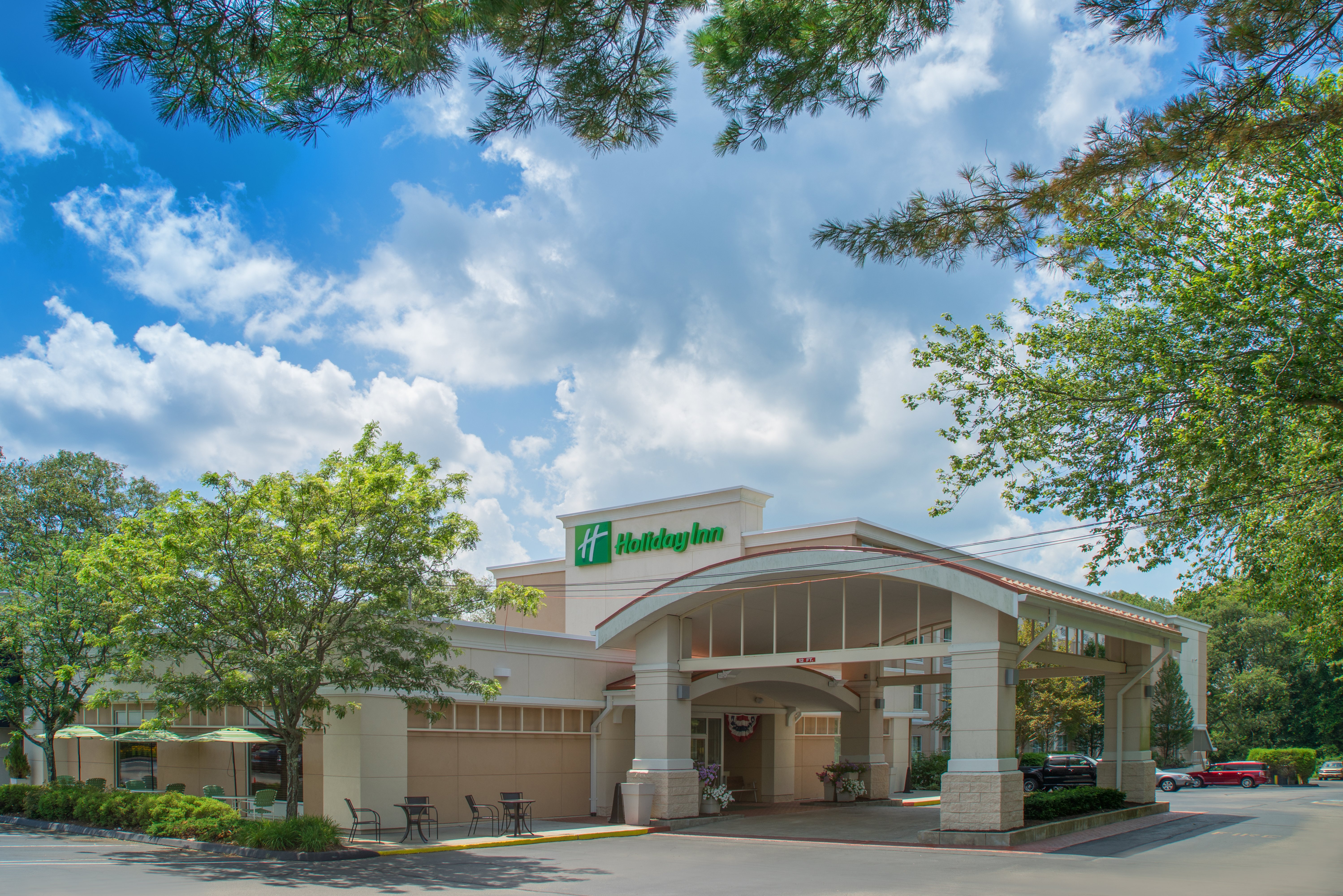 Holiday Inn South Kingston