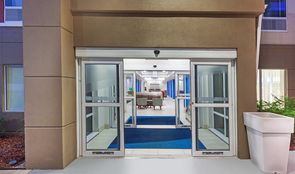 Entrance 
