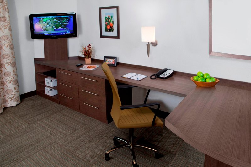 Candlewood Suites Oklahoma City – Bricktown