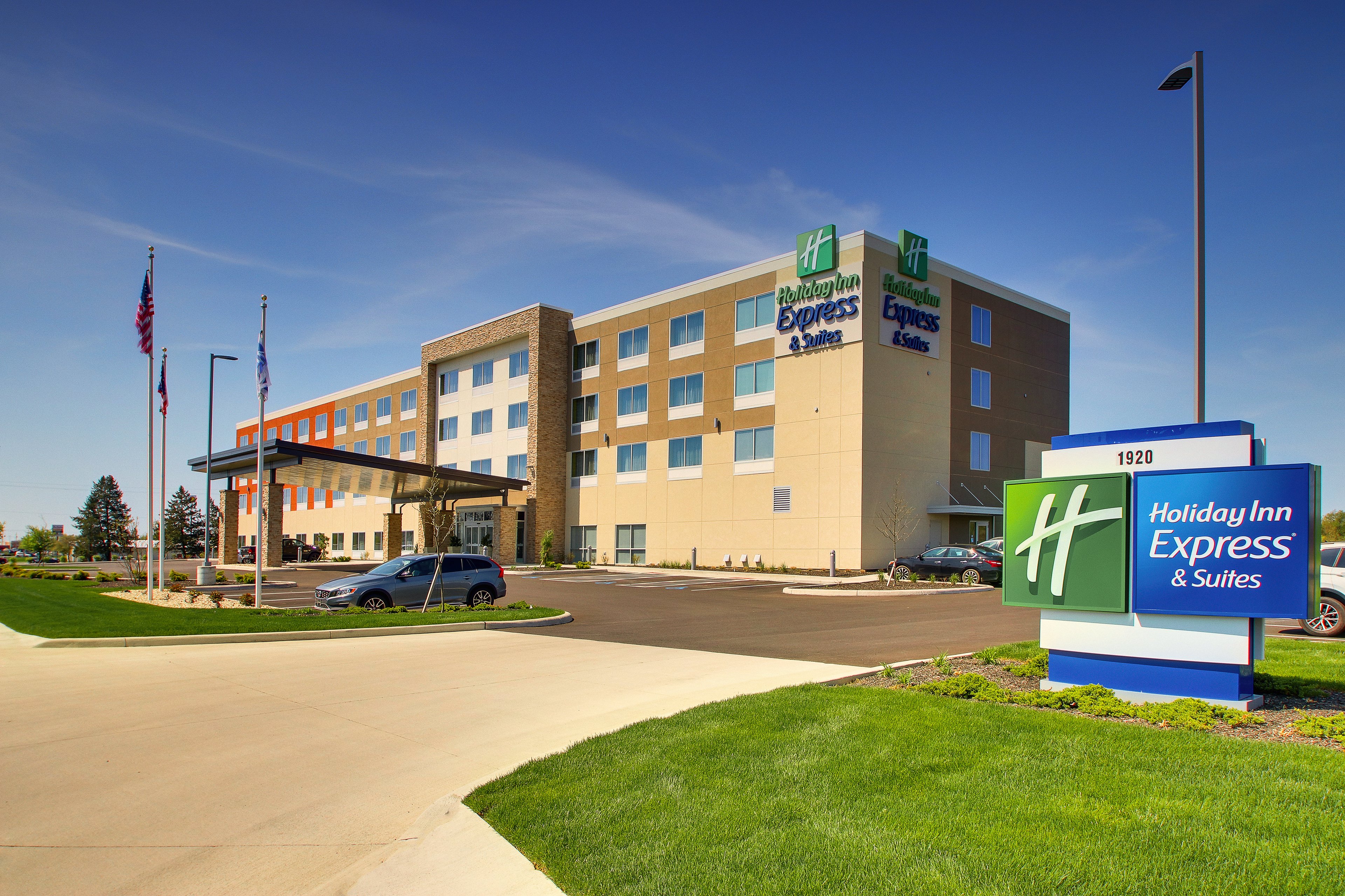 Holiday Inn Express & Stes Findlay North