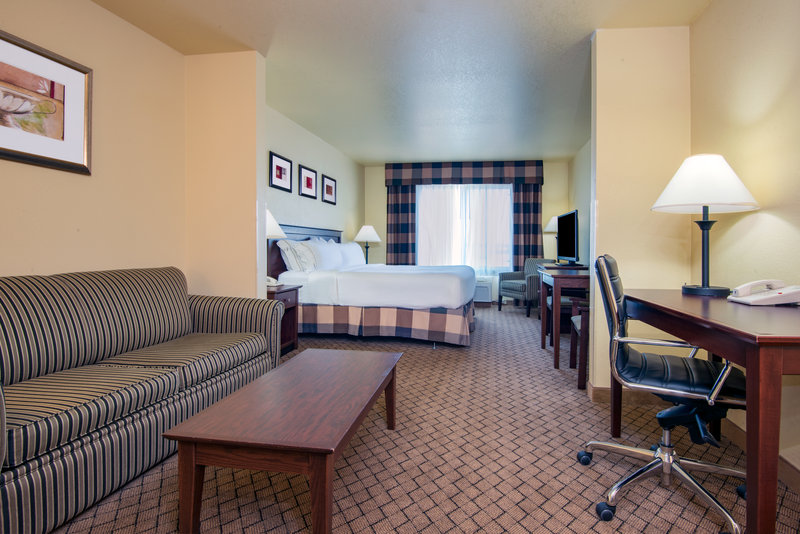 HOLIDAY INN EXP STES EL DORADO