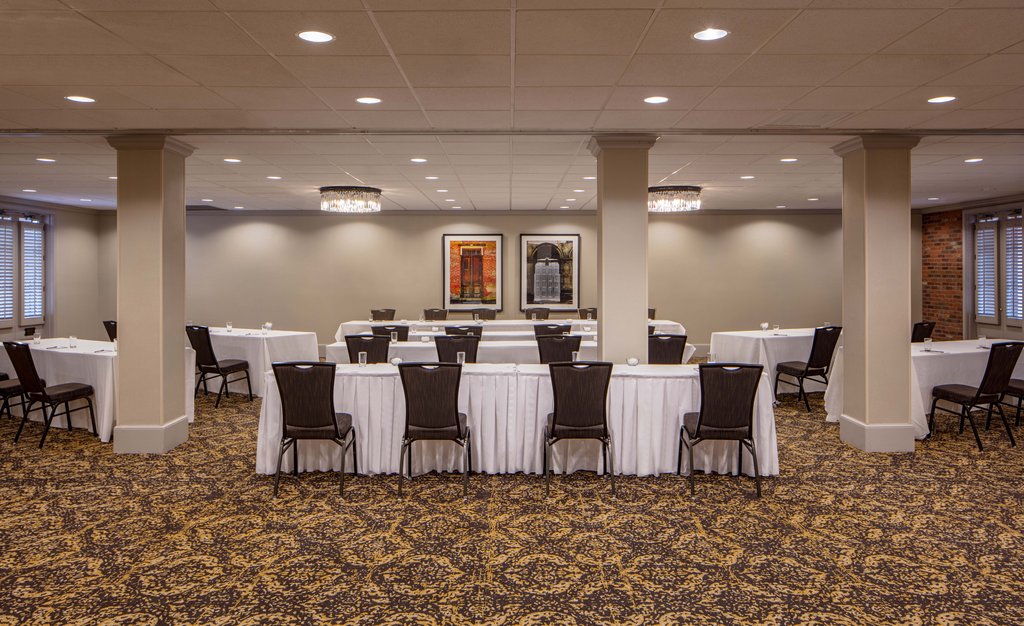 Spacious Ballroom for Meetings and Events Up to 150 With Catering