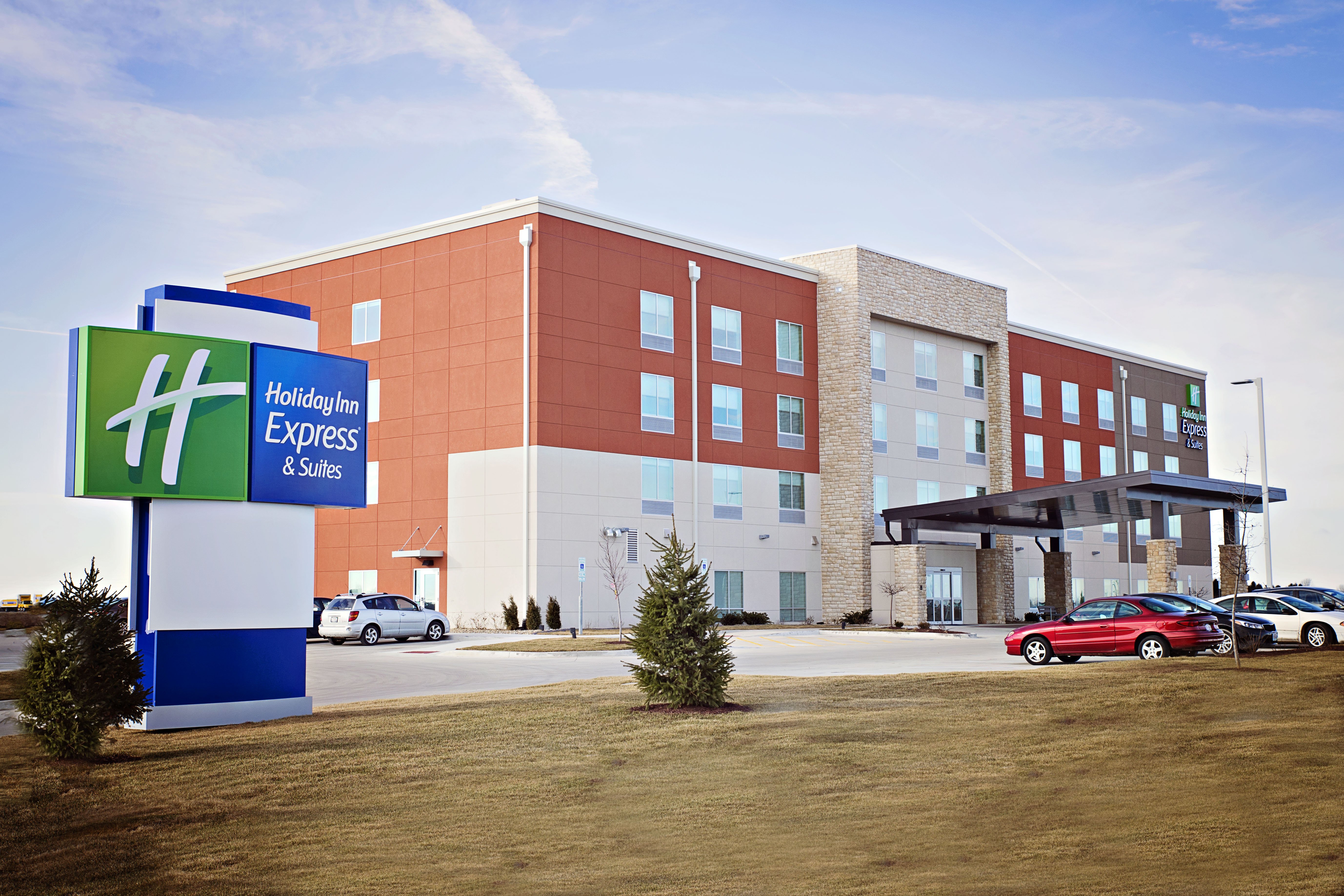 Holiday Inn Express & Suites Rantoul