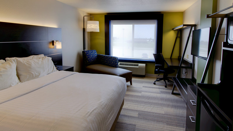 HOLIDAY INN EXP STES SIOUX CTR
