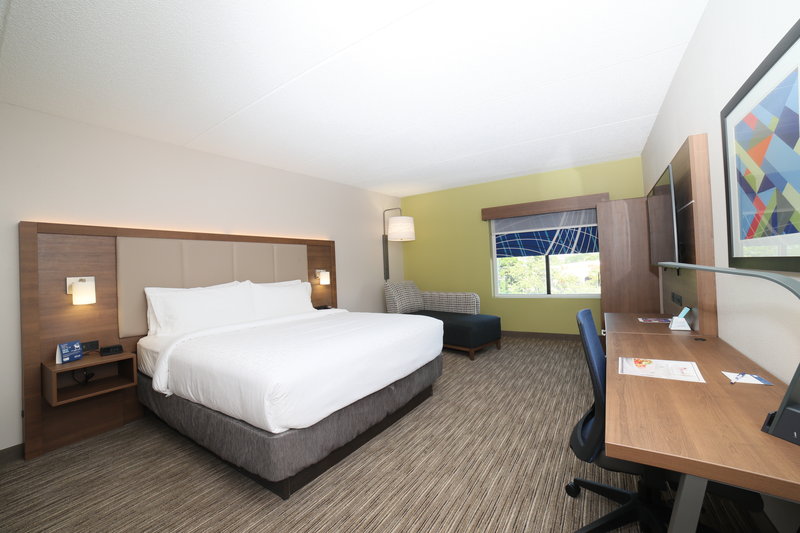Holiday Inn Express Naperville