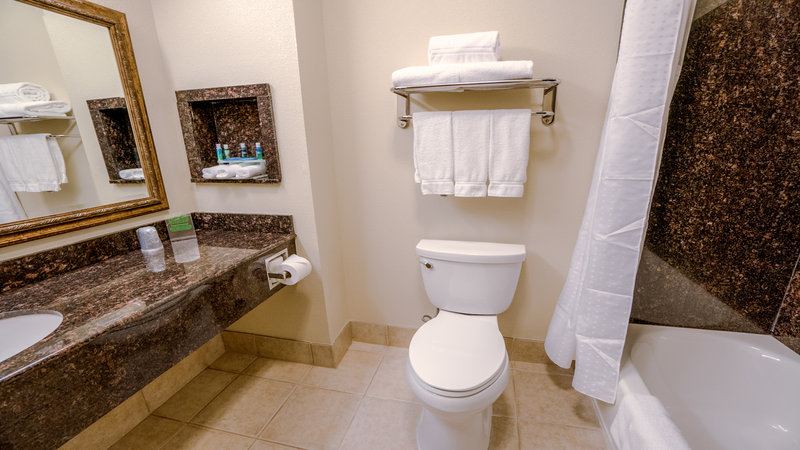HOLIDAY INN EXP STES PAMPA