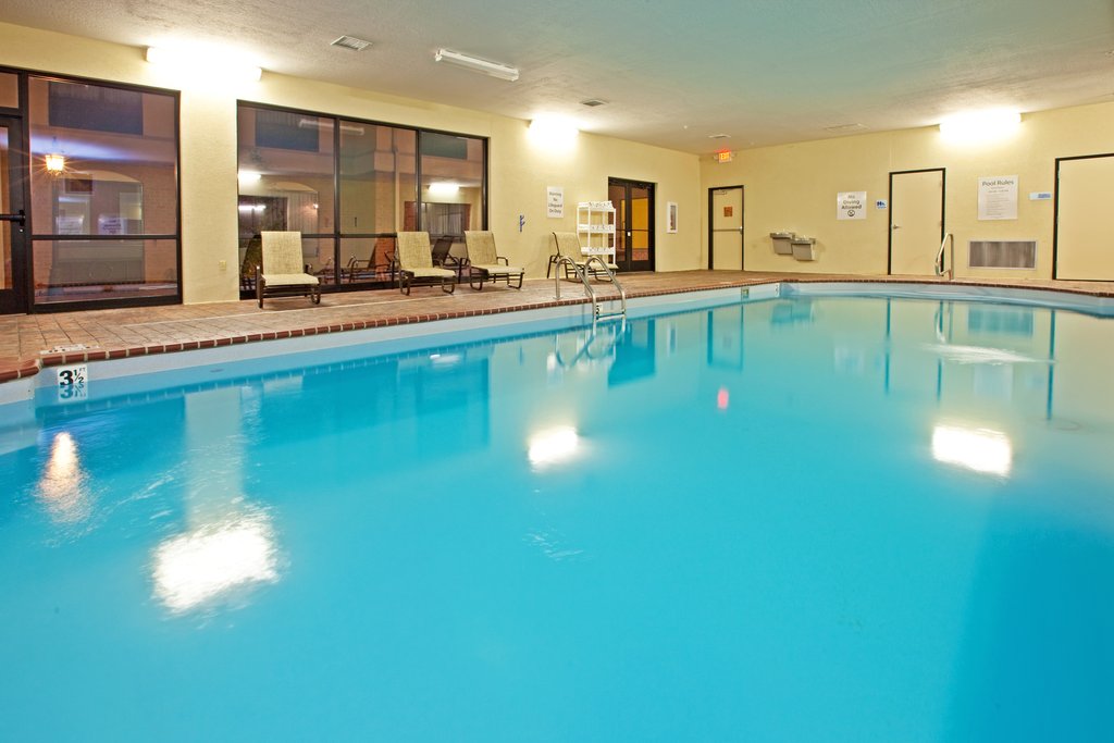 Holiday Inn Express & Suites FRANKLIN, Simpson