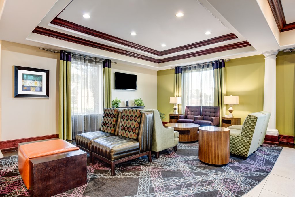 Holiday Inn Express & Suites Raceland Hwy 90 Hotel Lobby