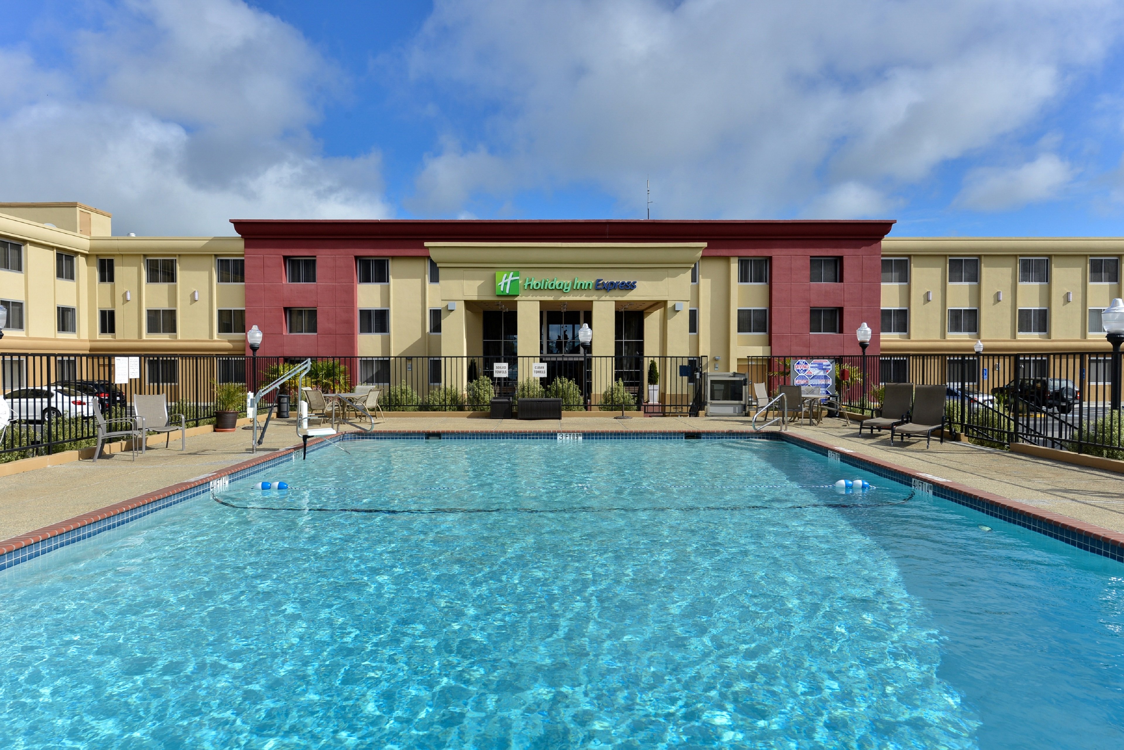 Holiday Inn Express SFO South