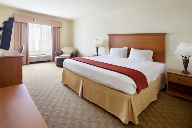 HOLIDAY INN EXP STES ZAPATA