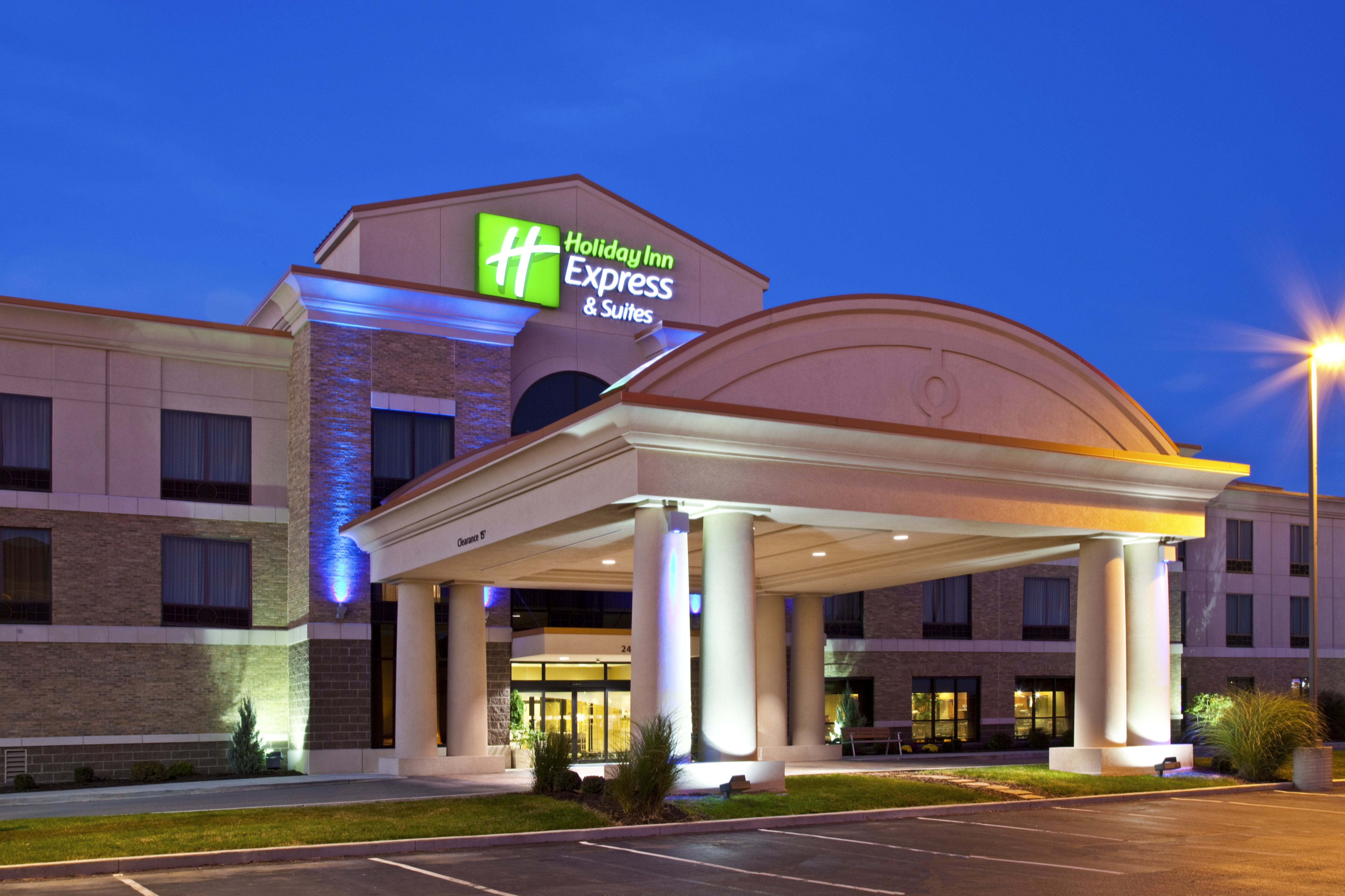 Holiday Inn Express & Suites Seymour