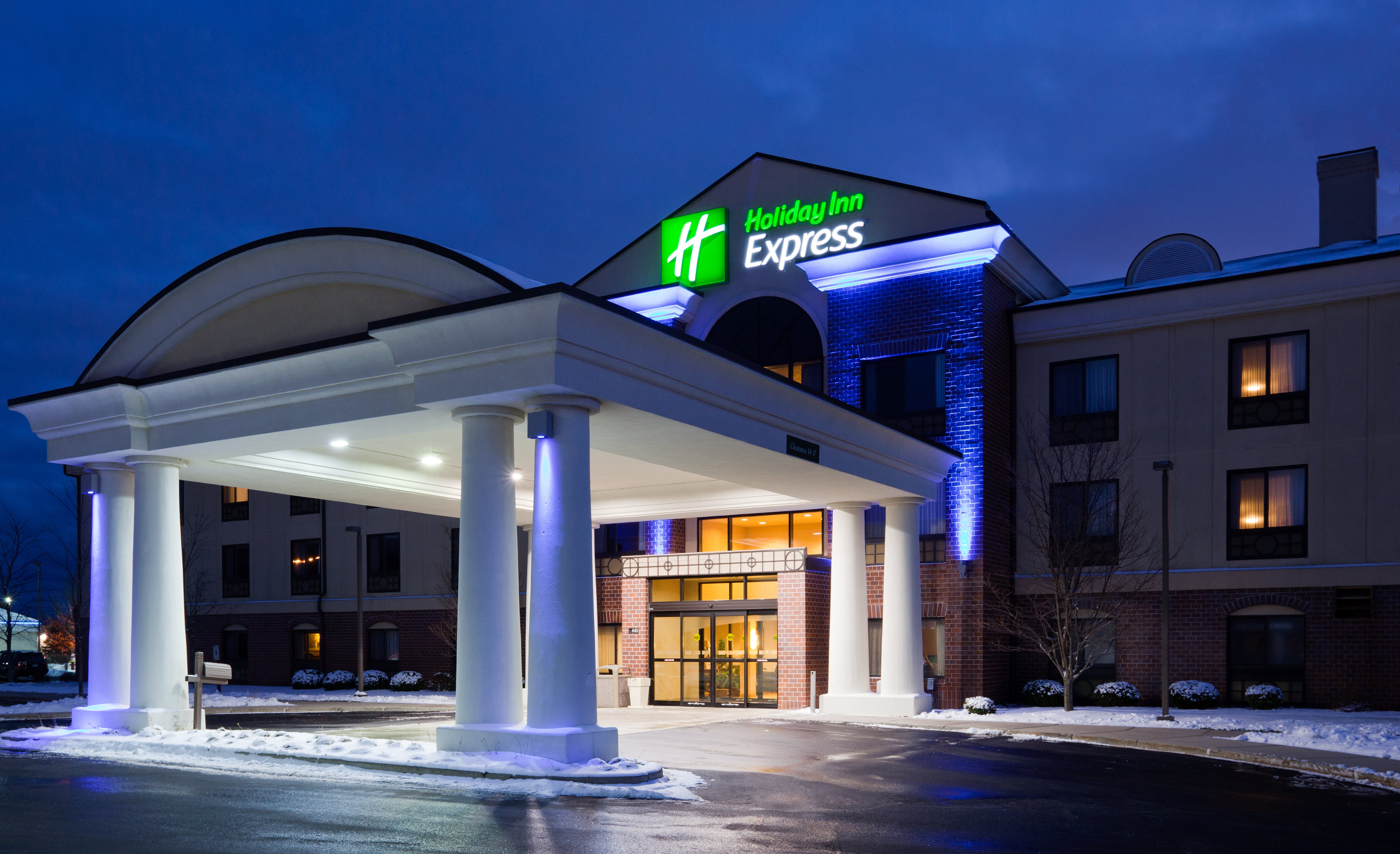 Holiday Inn Express Brown Deer/Mequon