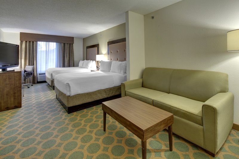 2 QUEEN BEDS NONSMOKING