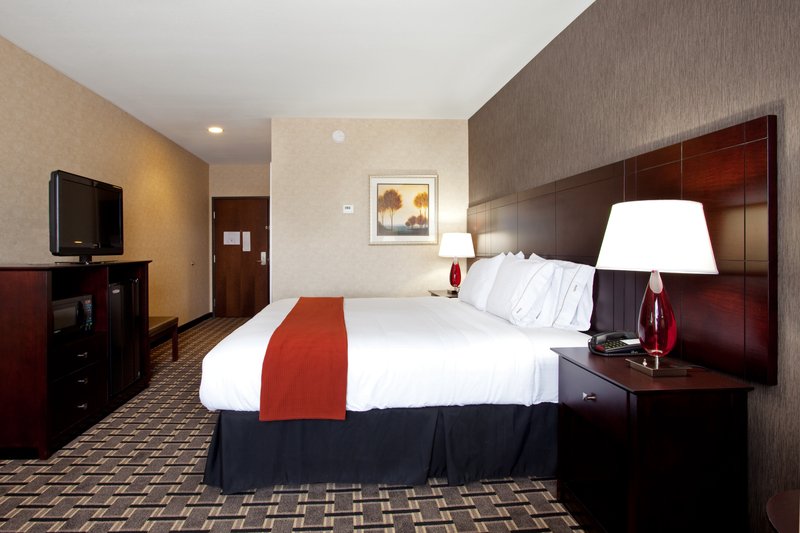 Holiday Inn Express Hotel & Suites AMITE