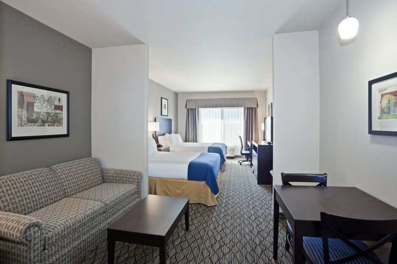 Holiday Inn Express and Suites Deming Mimbres Valley