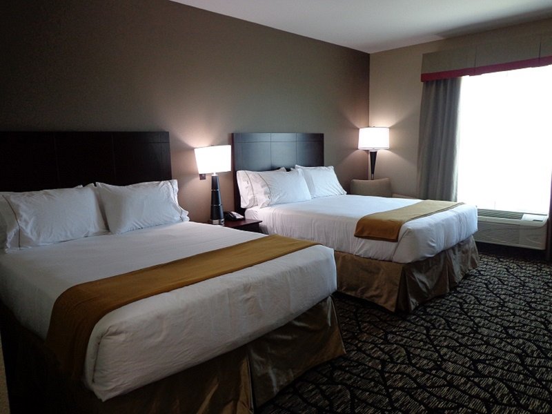 Holiday Inn Express and Suites Lubbock South