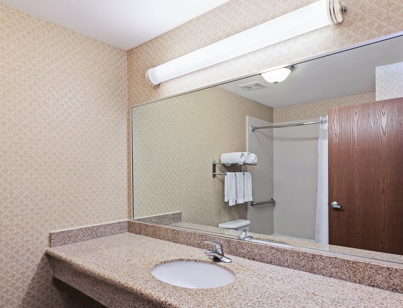HOLIDAY INN EXP STES LAREDO
