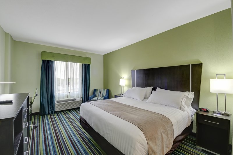 HOLIDAY INN EXPRESS CARRIZO SPRINGS