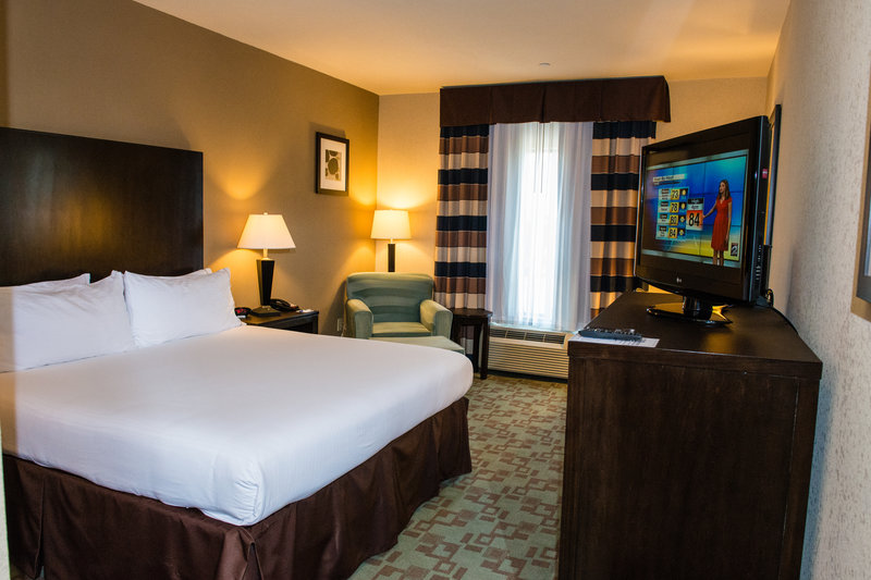 Holiday Inn Express and Suites Houston NW Beltway 8-West Road