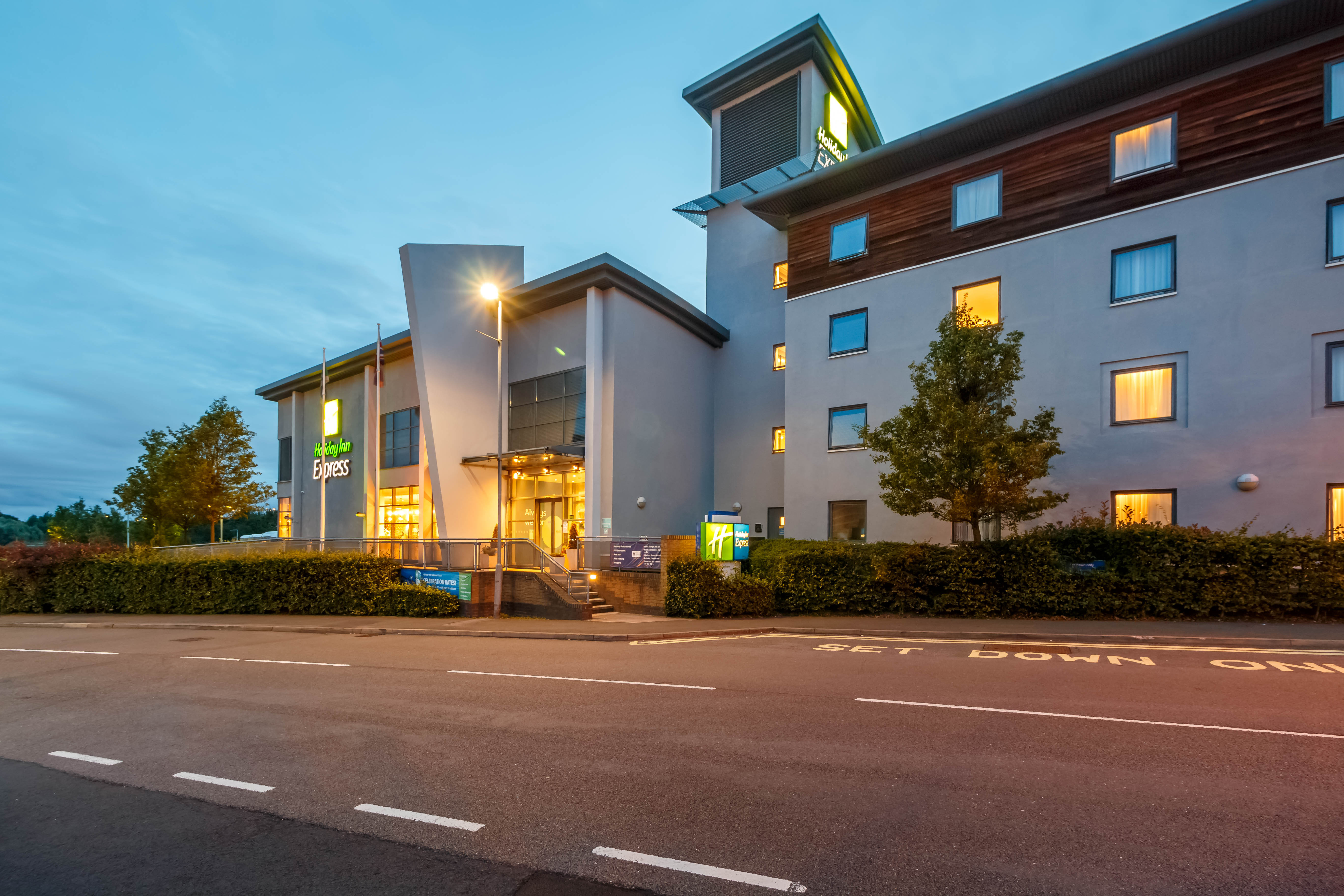 Holiday Inn Express Birmingham - Walsall
