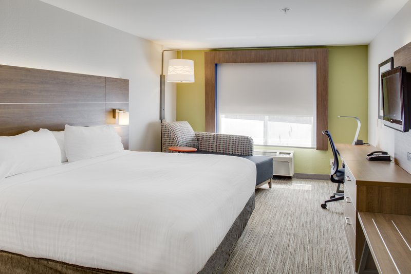 HOLIDAY INN EXP-STES CHICKASHA