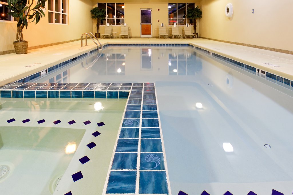 Holiday Inn Express & Suites ATHENS, Lawrence