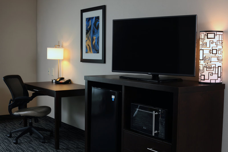 Holiday Inn Express Ralston – Arena Area