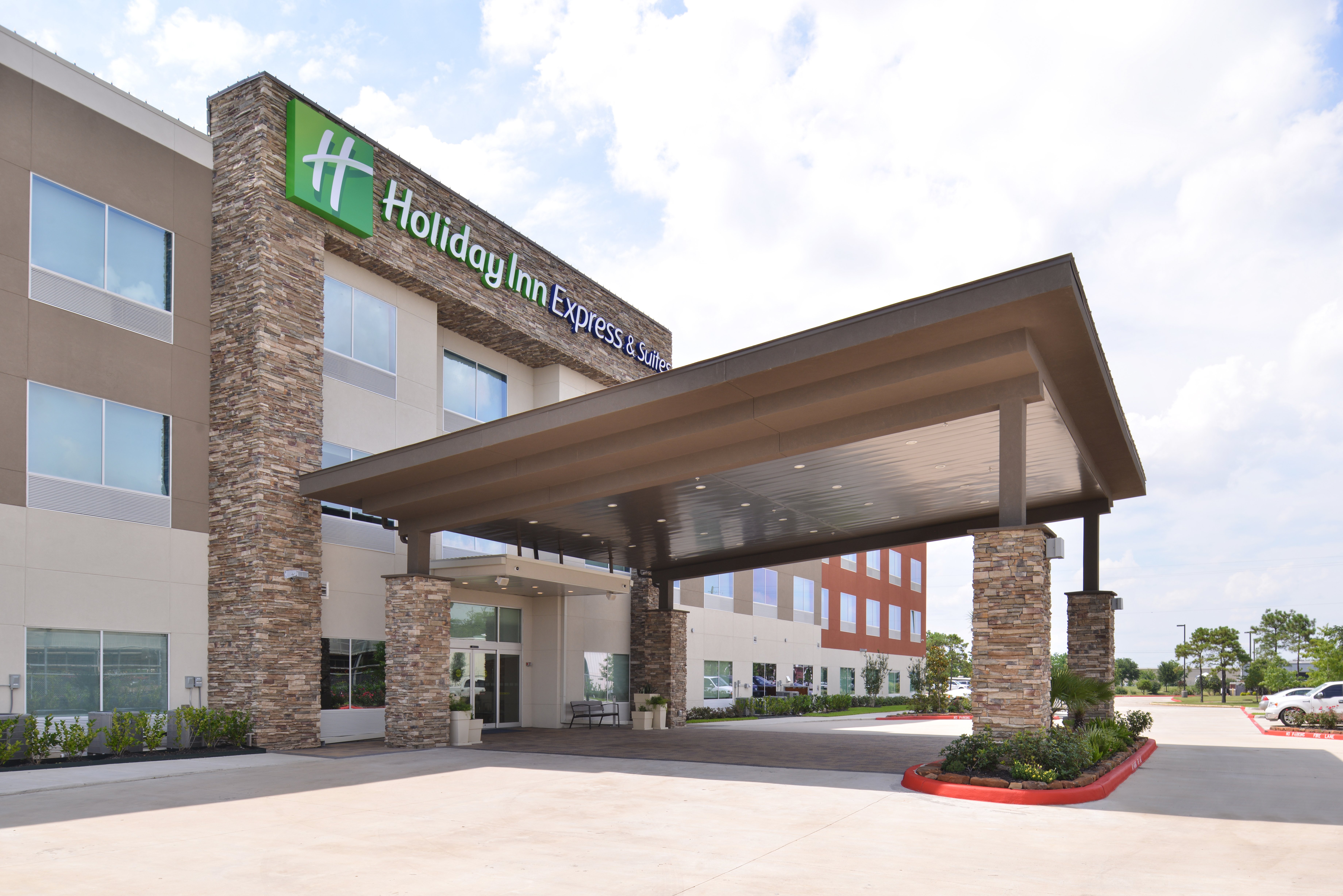 Holiday Inn Express & Suites Houston E