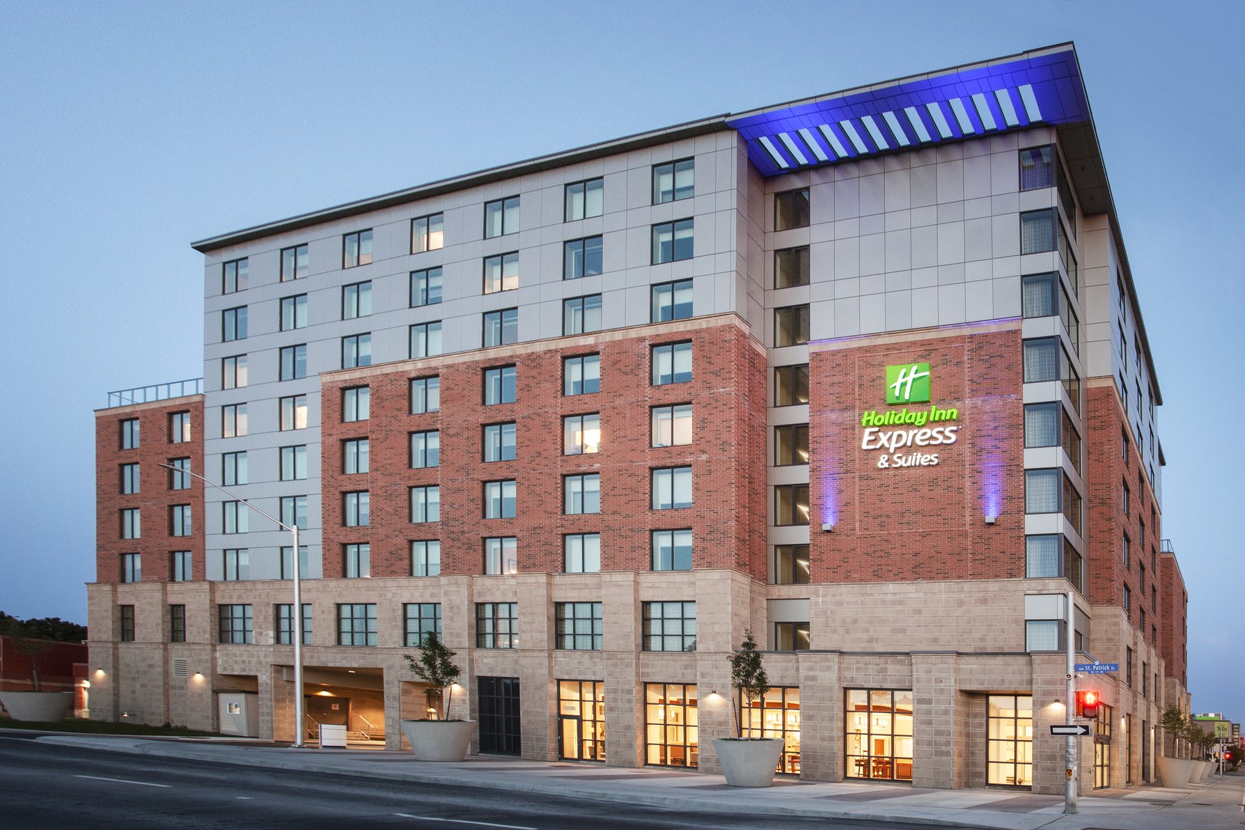Welcome to Our Ottawa Hotel.