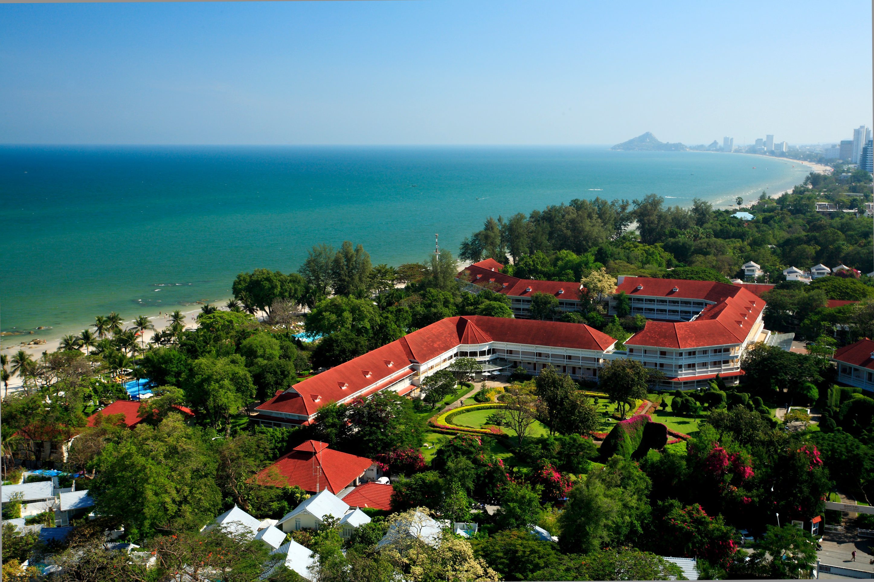 Centara Grand Beach Resort & Villas Hua