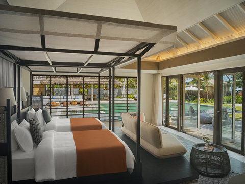 THREE BEDROOM ROYAL BEACHFRONT RESIDENCE