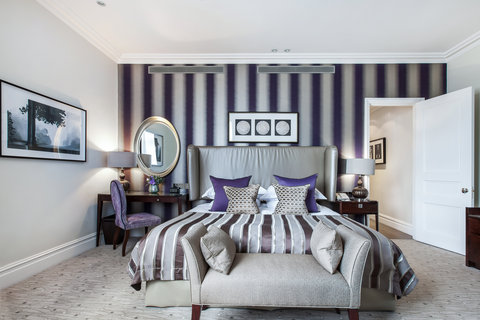 Minsters Deluxe one bedroom suite