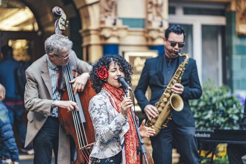Live music in Courtyard