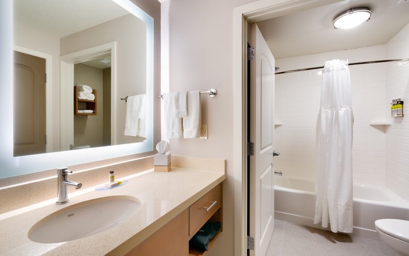 Staybridge Suites Gainesville I-75
