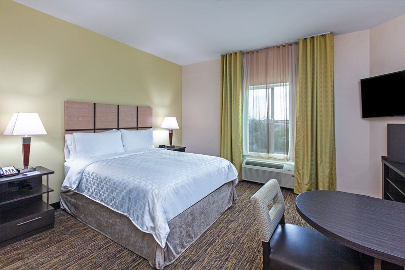 Candlewood Suites Houston – Pasadena