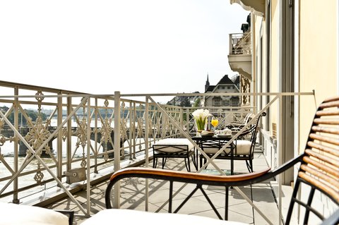 Other Hotel Services/Amenities