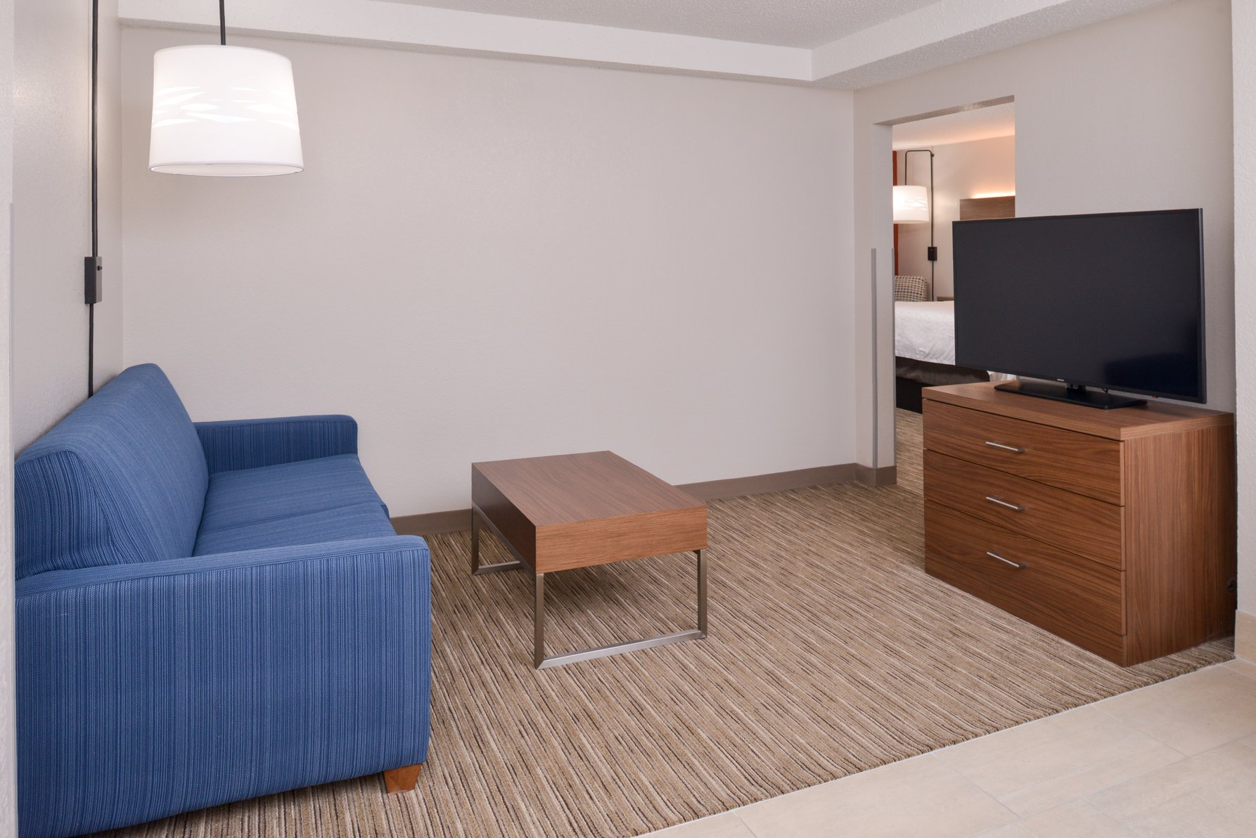 Holiday Inn Express Towson Baltimore N Room Type - 1 King Bed 1 Bedroom Suite