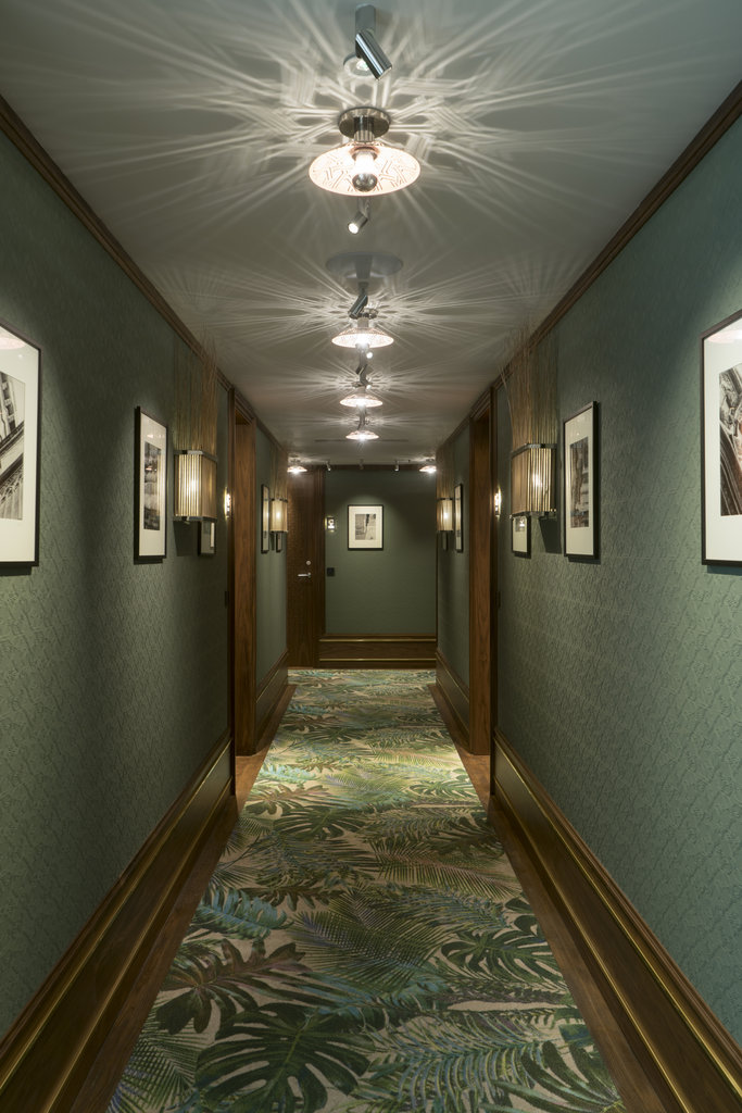 Guest photo