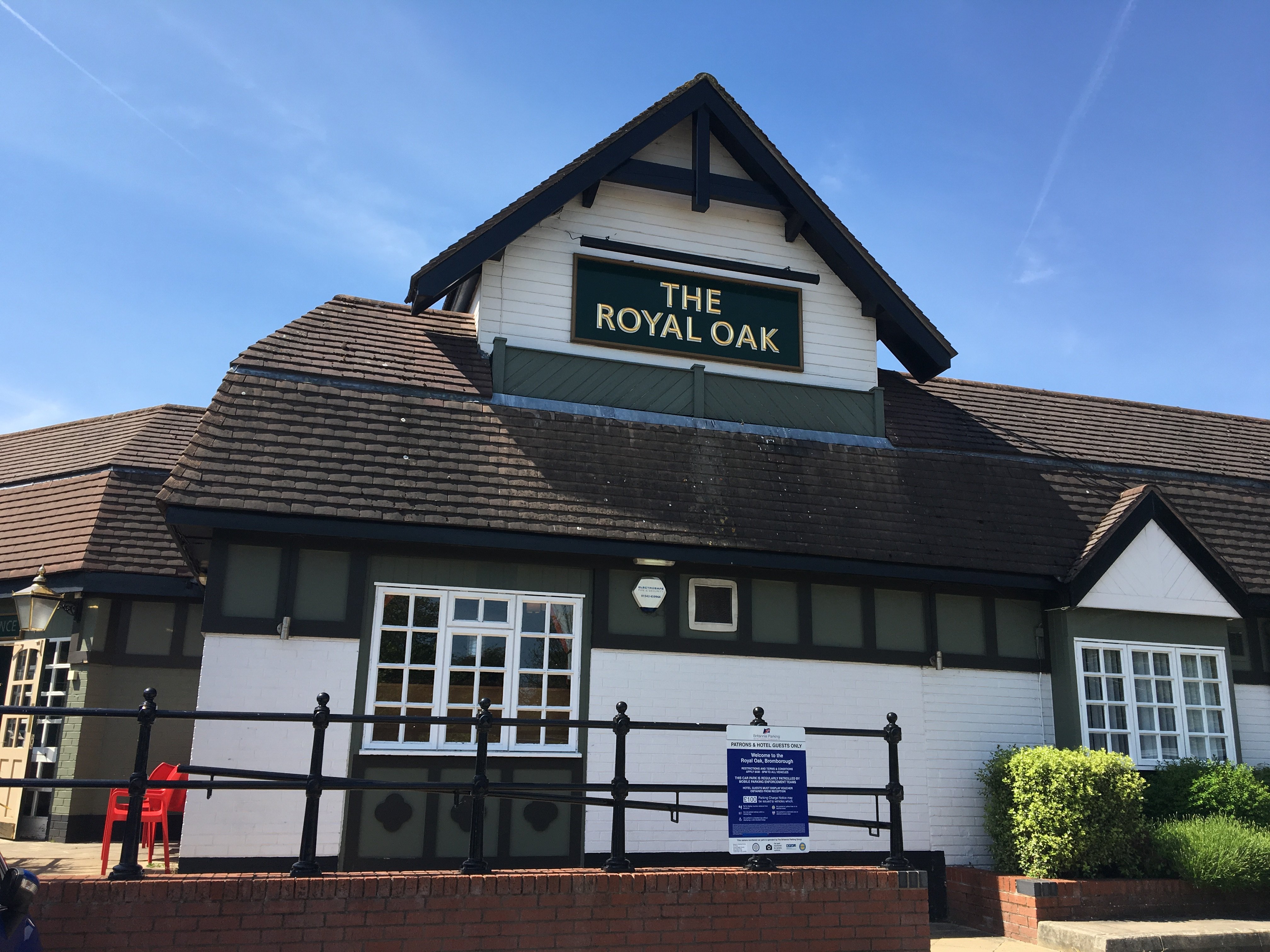 Royal Oak Hotel Bromborough