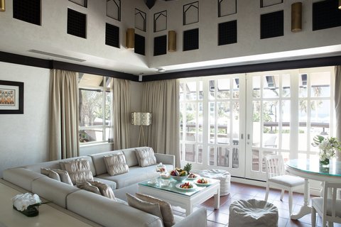 Jumeirah Beach Hotel Beit Al Bahar Two Bedroom Villa