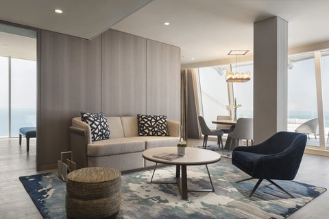 Jumeirah Beach Hotel One Bedroom Ocean Suite