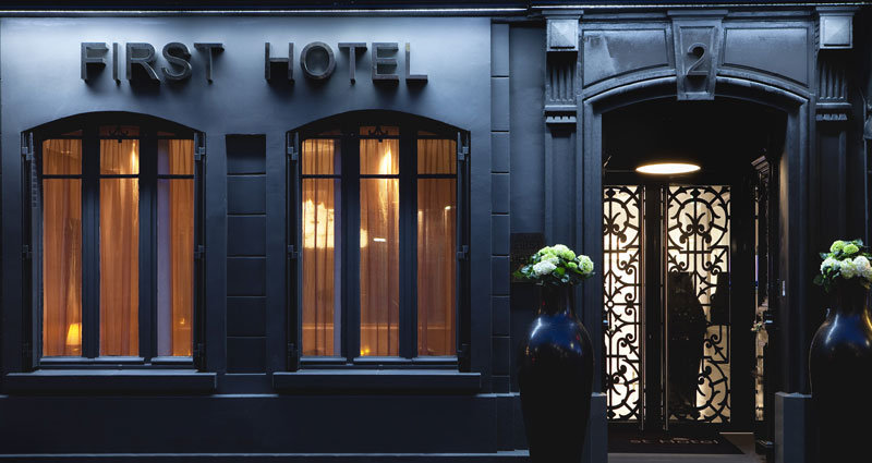 Hotel First Paris Eiffel