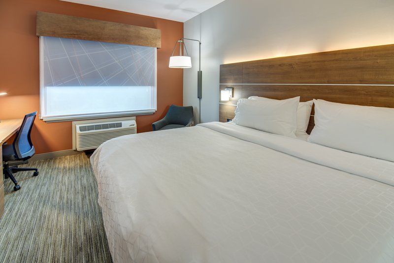 HOLIDAY INN EXP STES FOLEY