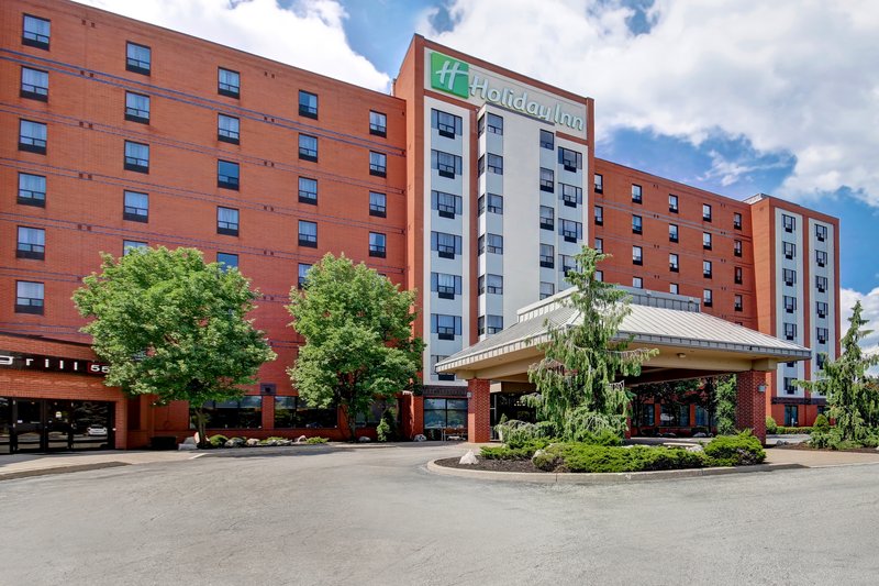 Holiday Inn & Suites WINDSOR (AMBASSADOR BRIDGE) by IHG