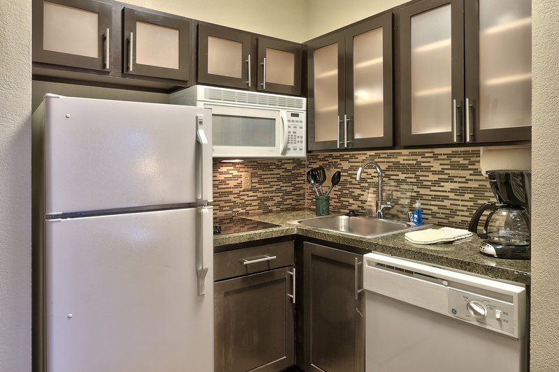 STAYBRIDGE SUITES NORTH