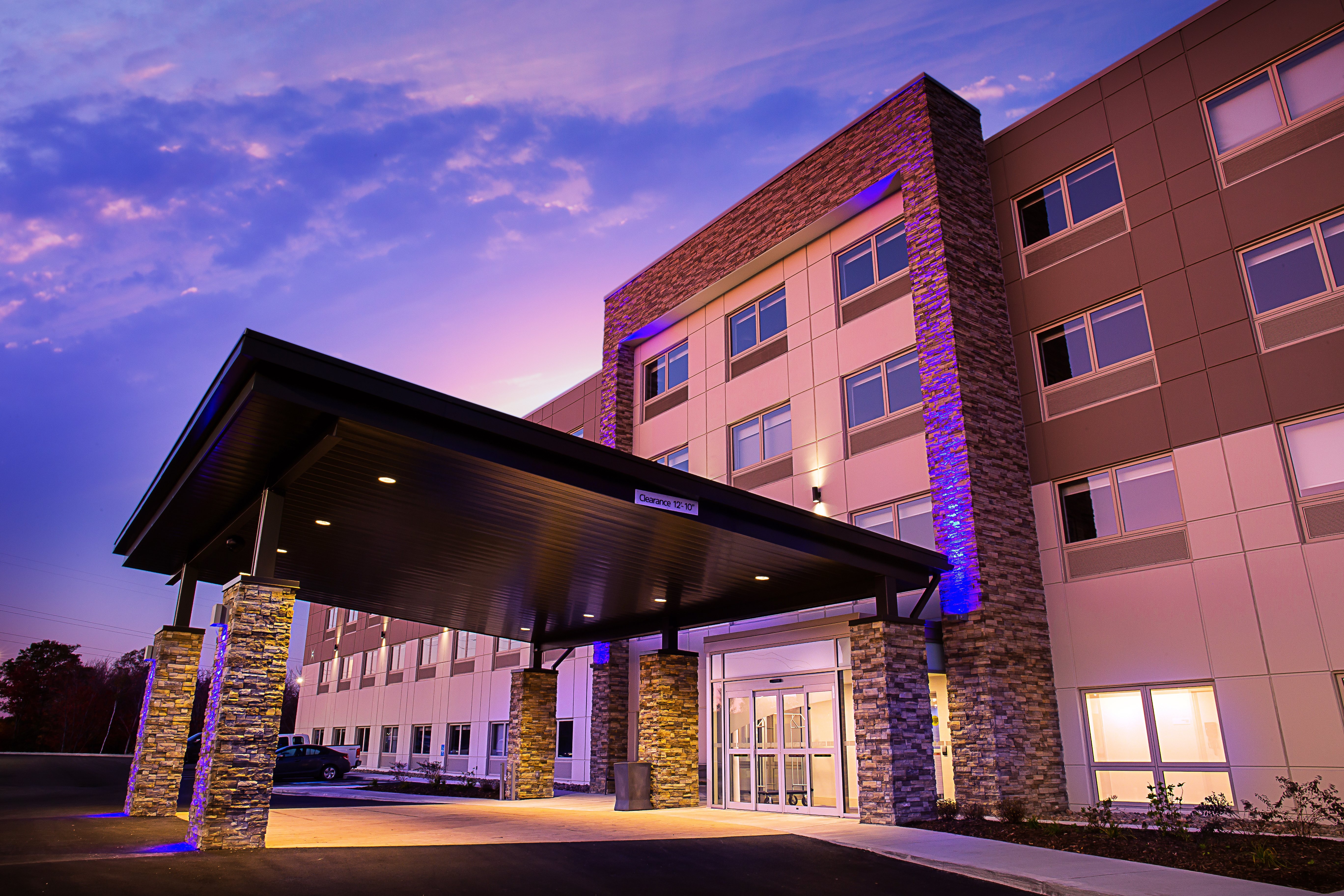 Holiday Inn Express & Suites Halifax