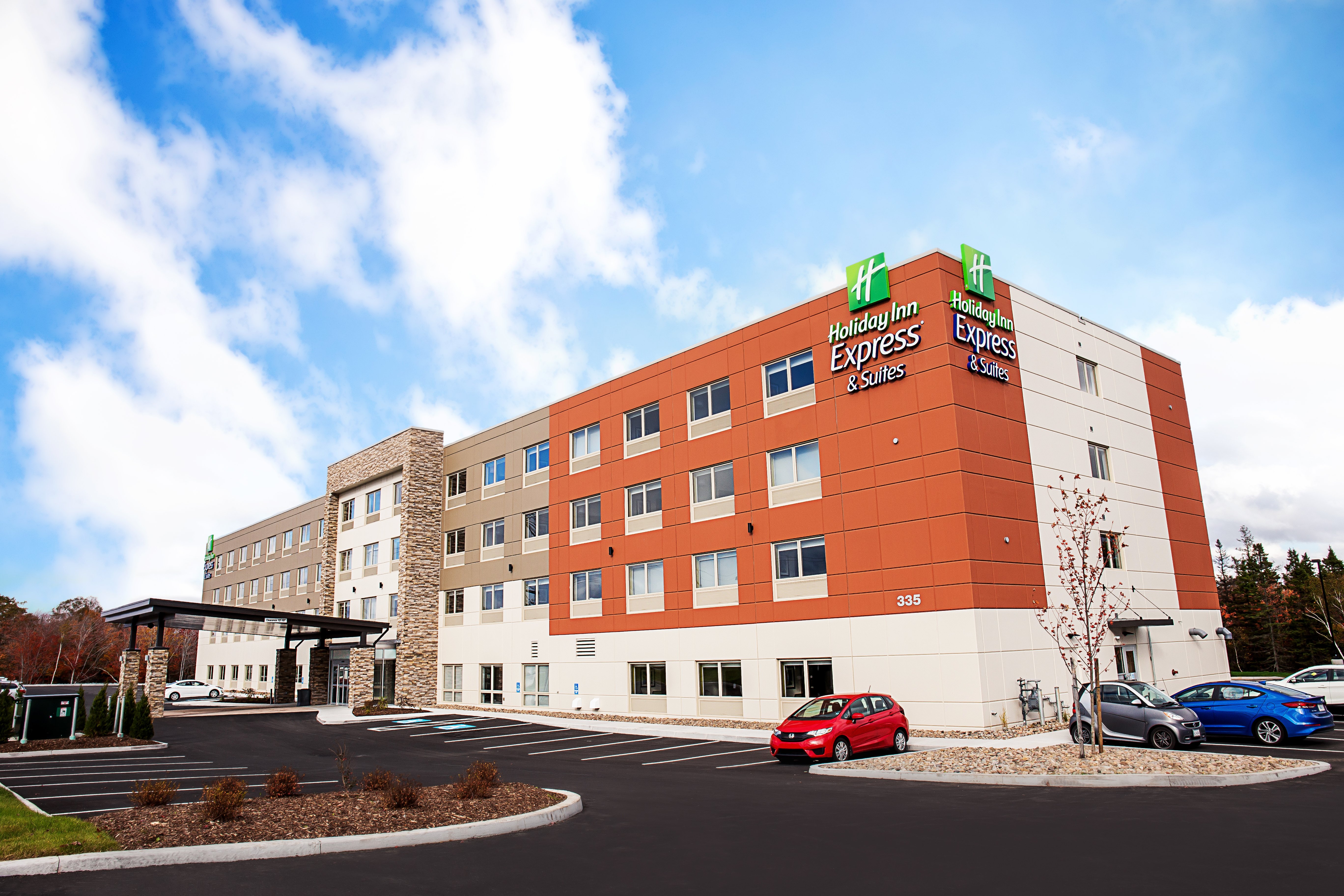Holiday Inn Express & Suites Halifax