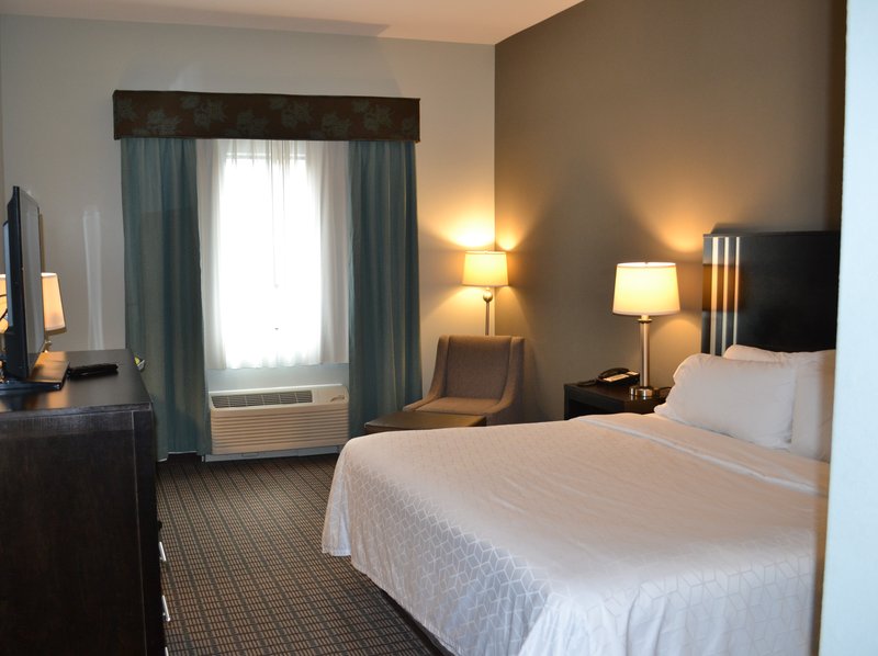 Holiday Inn Express and Suites Selinsgrove