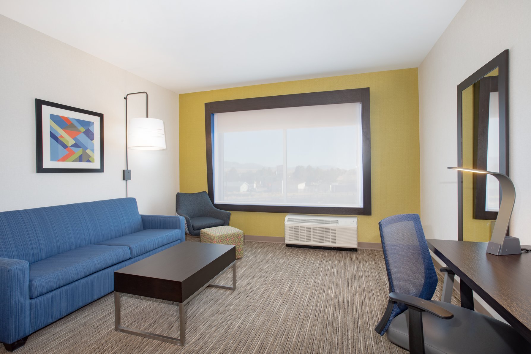 Holiday Inn Express & Suites ELY Room Type - 2 Queen Suite